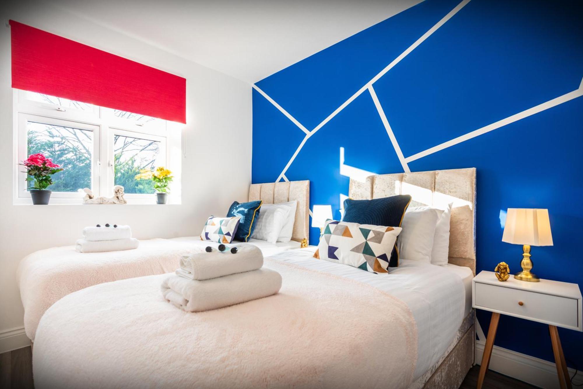 Hatfield Haven - Modern 2-Bed Retreat Near Uni, Business Park & City Center, Free Parking, Big Savings On Longer Stays 外观 照片